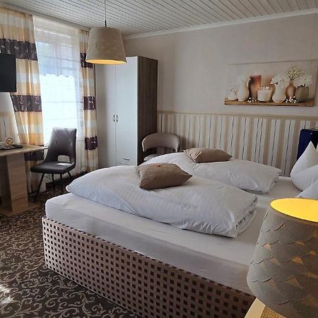 Haus Jutta Hotell Goessweinstein Eksteriør bilde