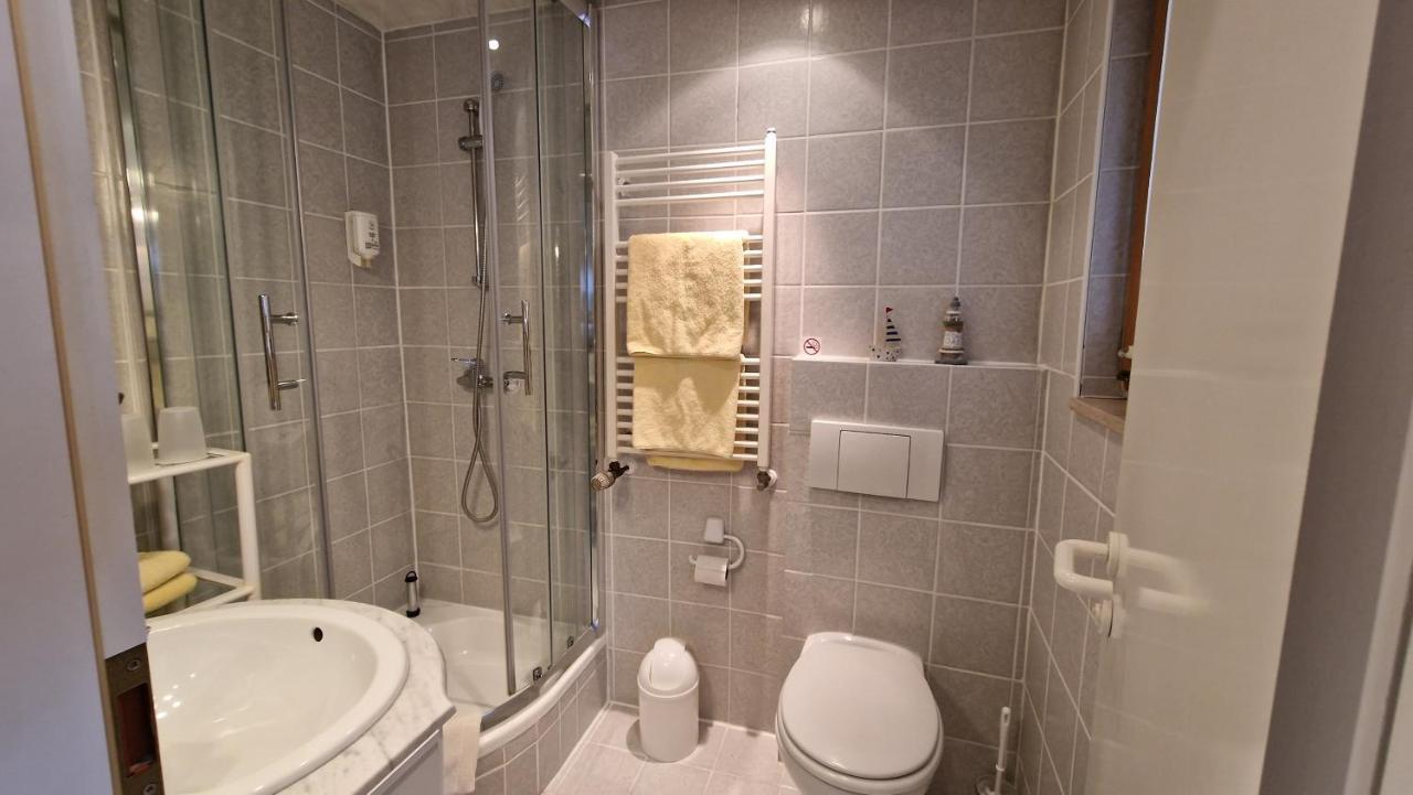 Haus Jutta Hotell Goessweinstein Eksteriør bilde