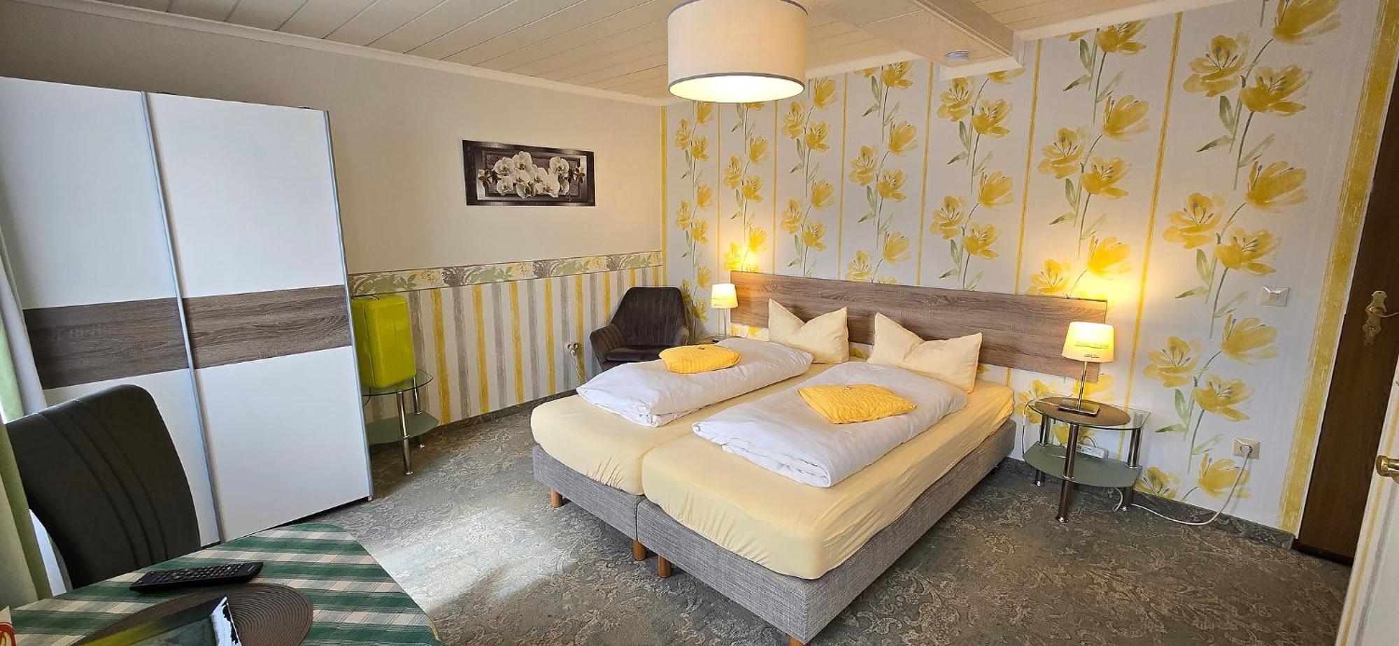 Haus Jutta Hotell Goessweinstein Eksteriør bilde